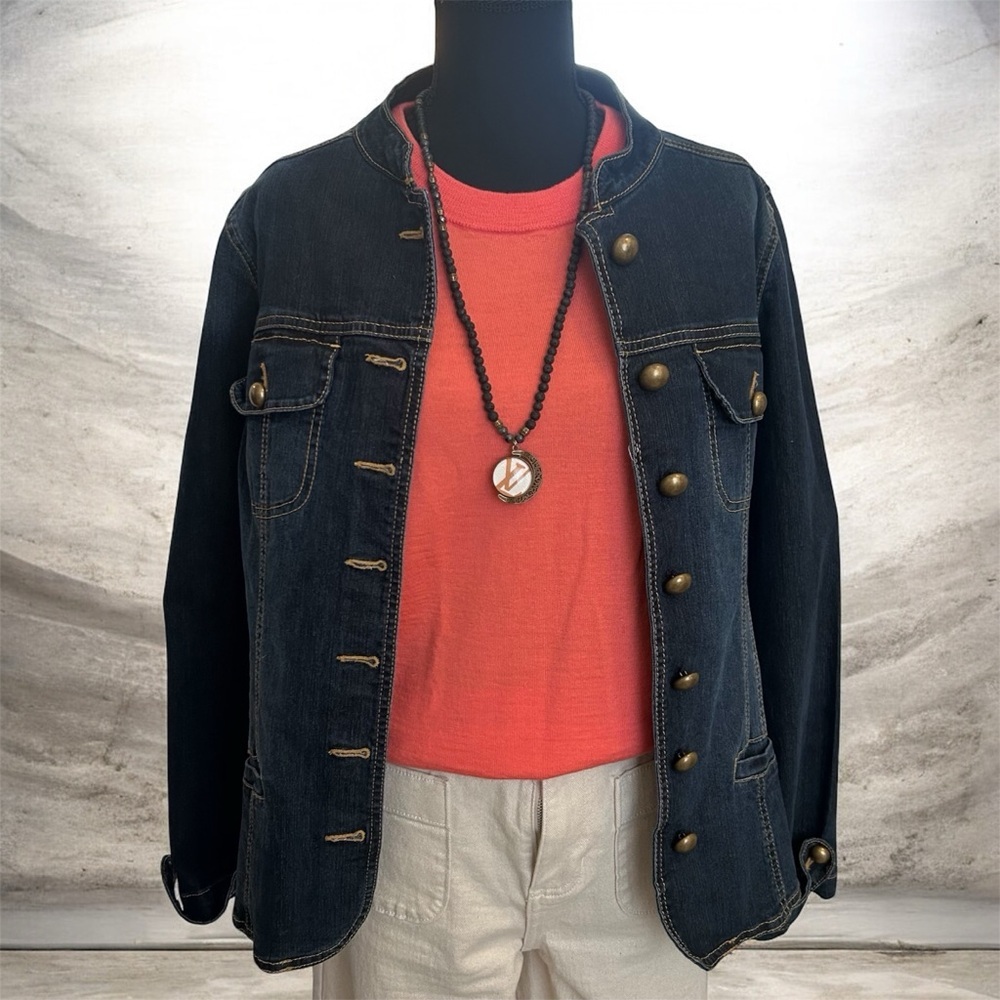 J. Crew Women's 100% Merino Wool Coral Sweater. Size M